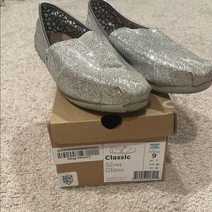 Toms Silver Sparkle Slip-On Flats